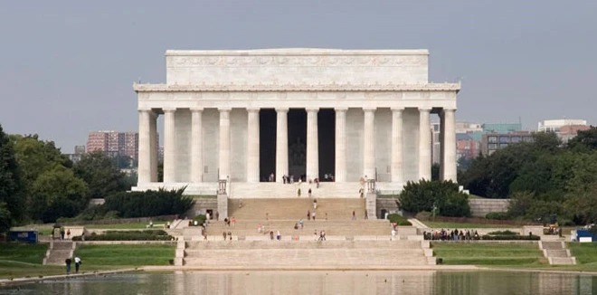 Lincoln Memorial